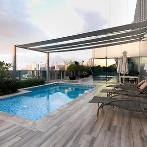 Апартаменты Simply Comfort In J One Tower, Дубай